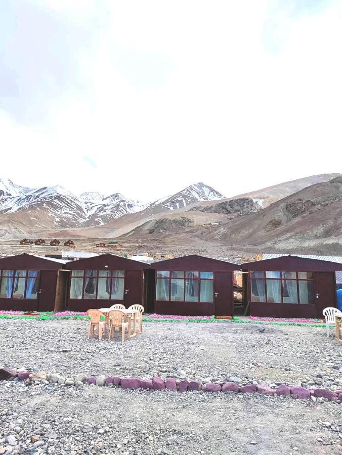 Pangong Delight Camps And Cottages Spangmik Exterior photo