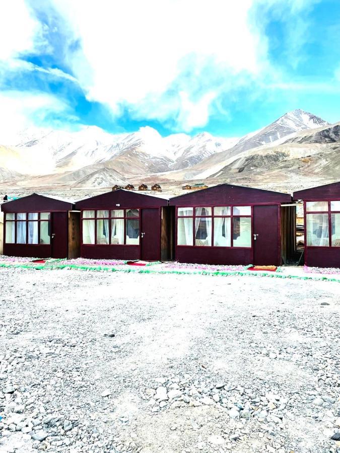 Pangong Delight Camps And Cottages Spangmik Exterior photo